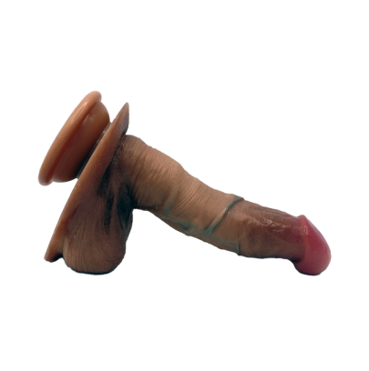 Dildo Realistico 18cm con Ventosa – Morbido e Naturale